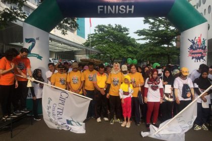 funwalk hari ulang tahun ciputra hospital citraraya
